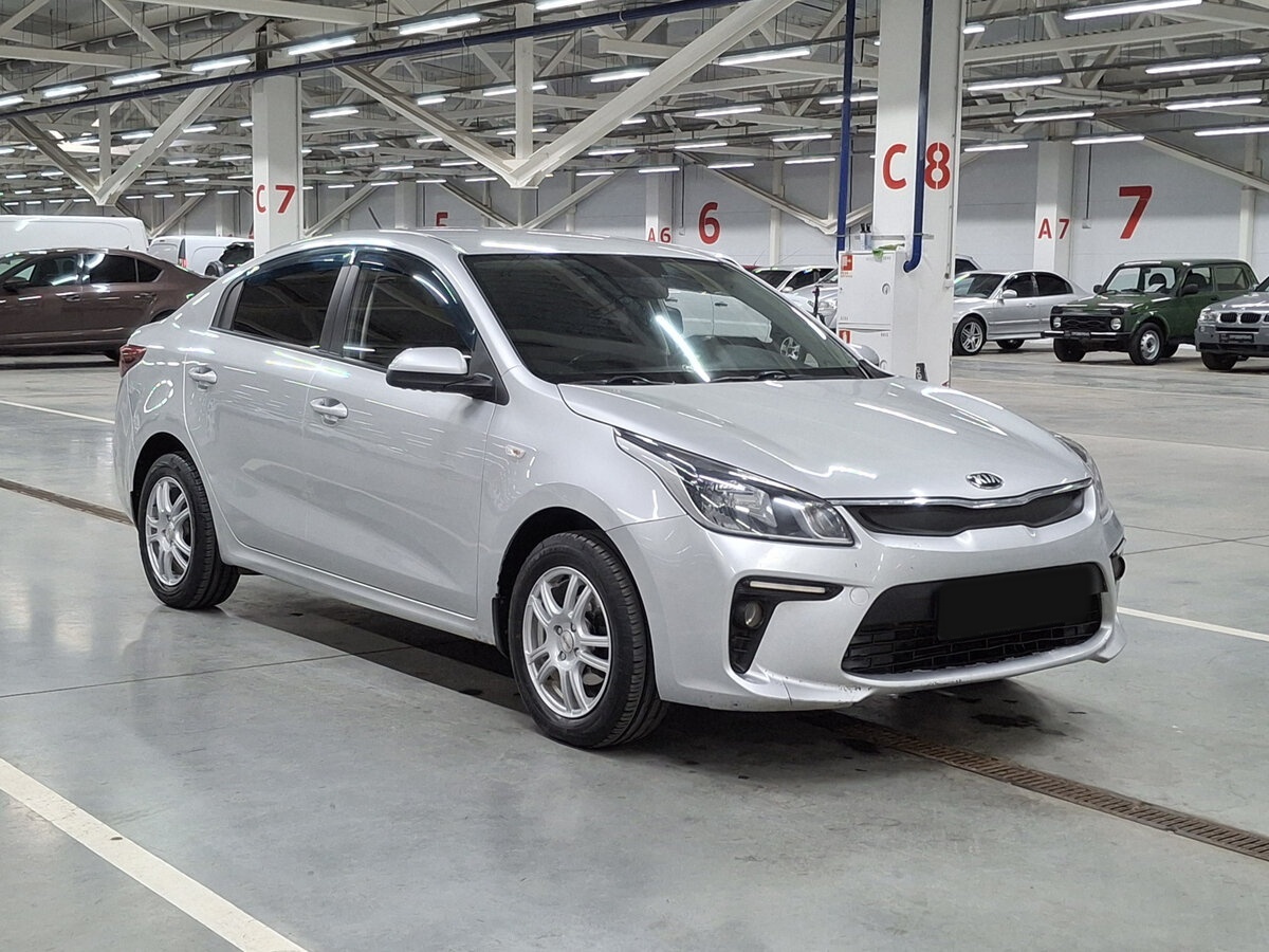 Купить Kia Rio IV, 2017, 180 535 км, фото №3