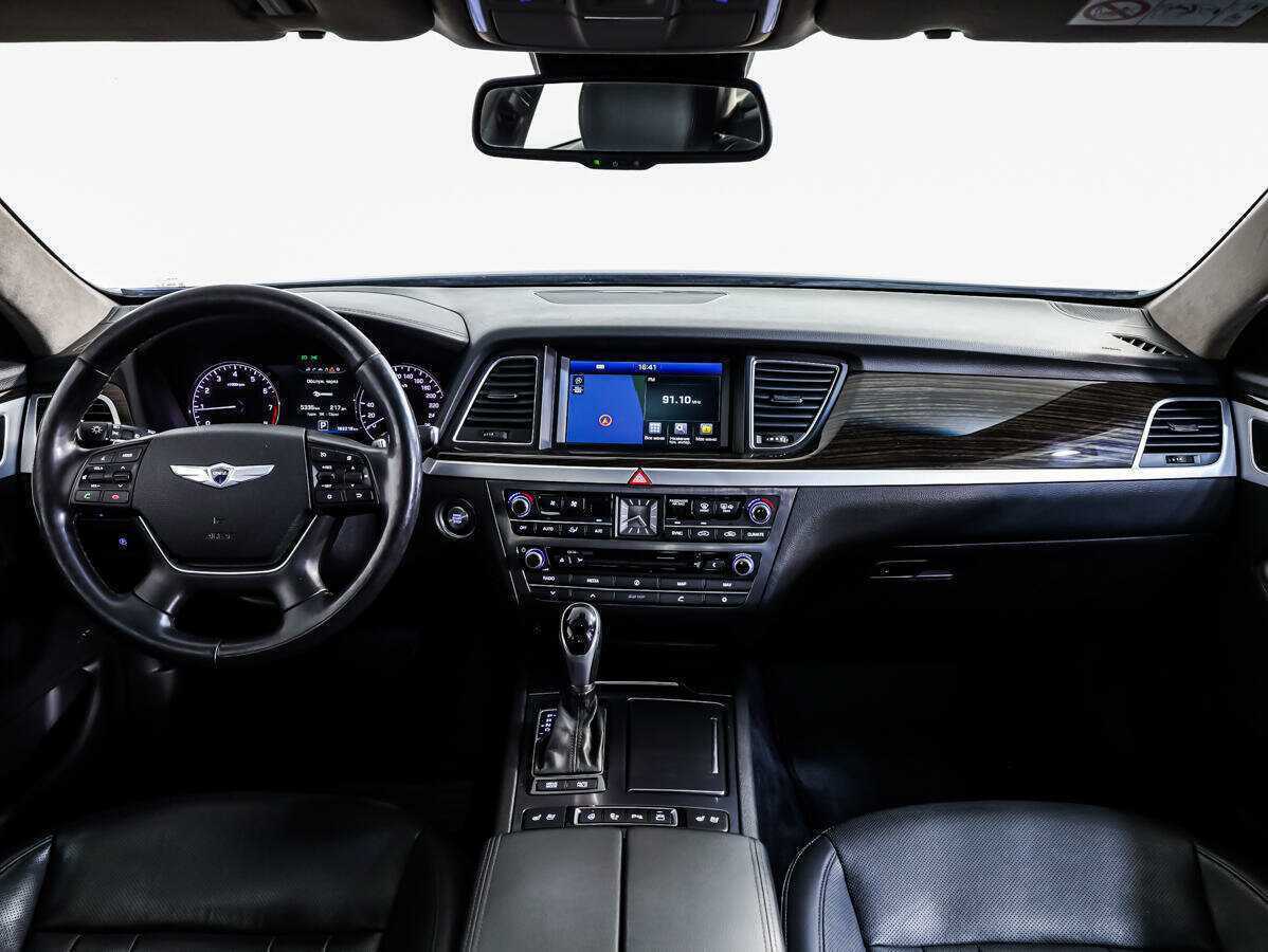 Купить Hyundai Genesis, 2014, 162 218 км, фото №9