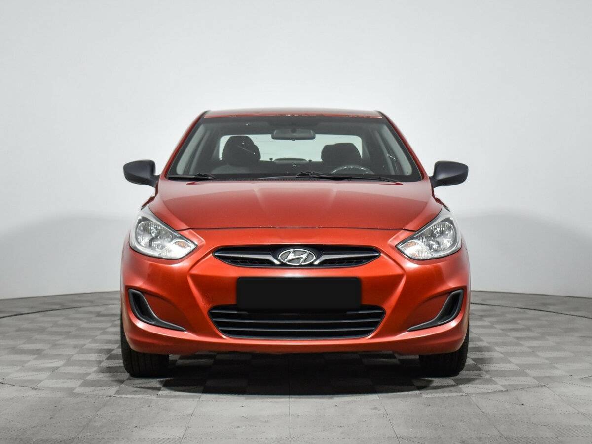 Купить Hyundai Solaris, 2012, 175 540 км, фото №2