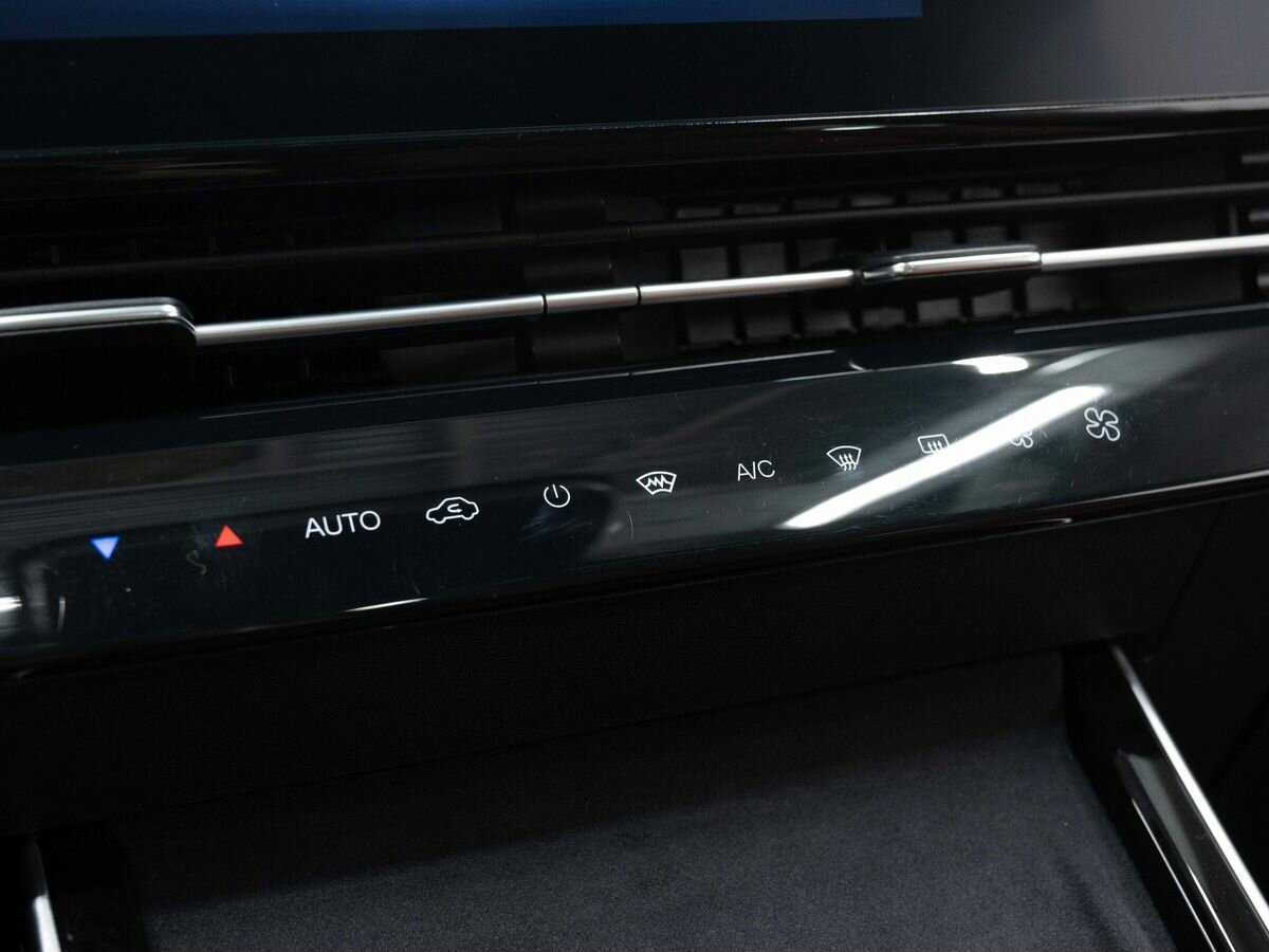 Купить OMODA C5, 2023, 13 141 км, фото №23