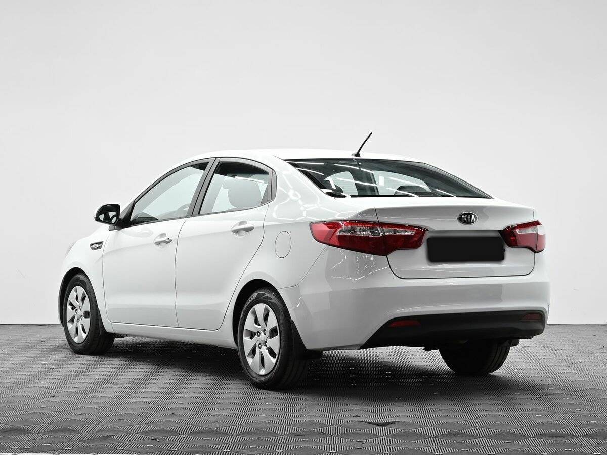 Купить Kia Rio, 2013, 111 000 км, фото №3