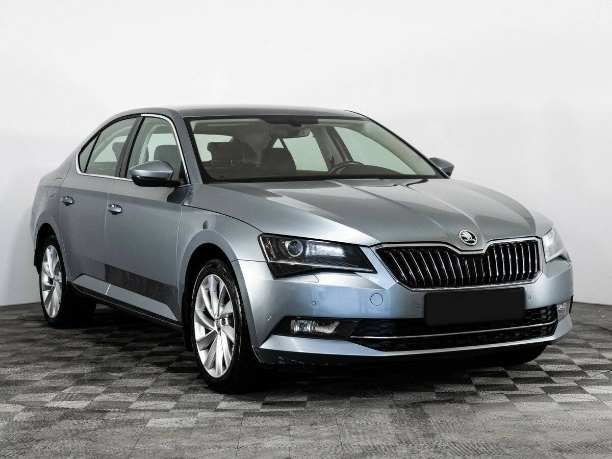 Купить Skoda Superb, 2017, 108 411 км, фото №3