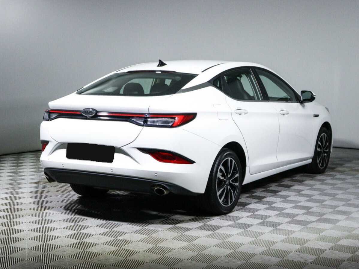 Купить JAC J7, 2023, 67 069 км, фото №4