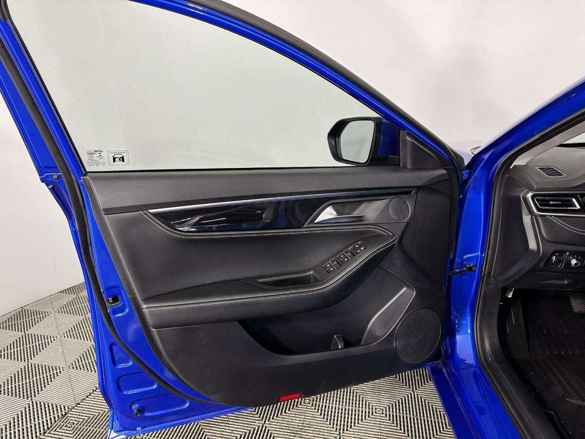 Купить JAC J7, 2021, 29 800 км, фото №5