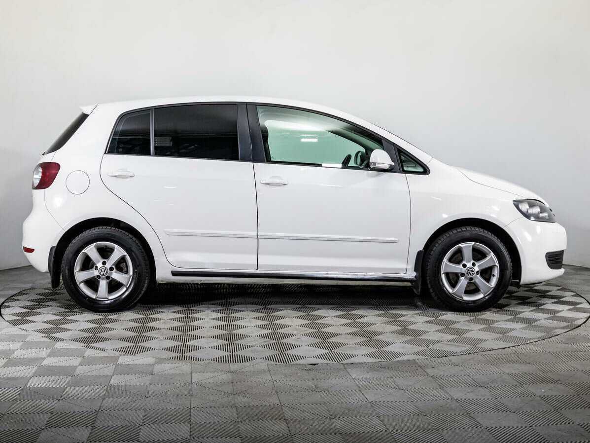Купить Volkswagen Golf Plus, 2013, 129 960 км, фото №4