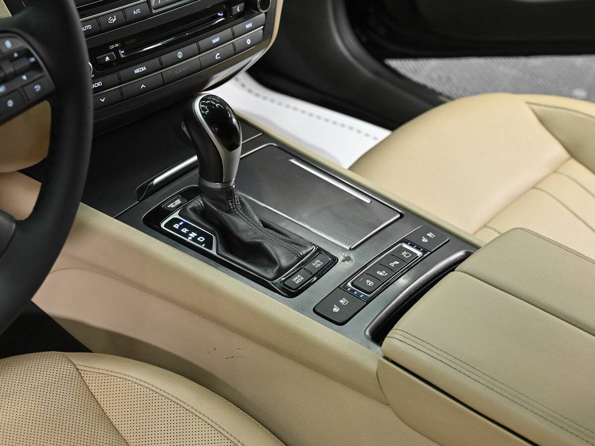 Купить Hyundai Genesis, 2016, 142 000 км, фото №12