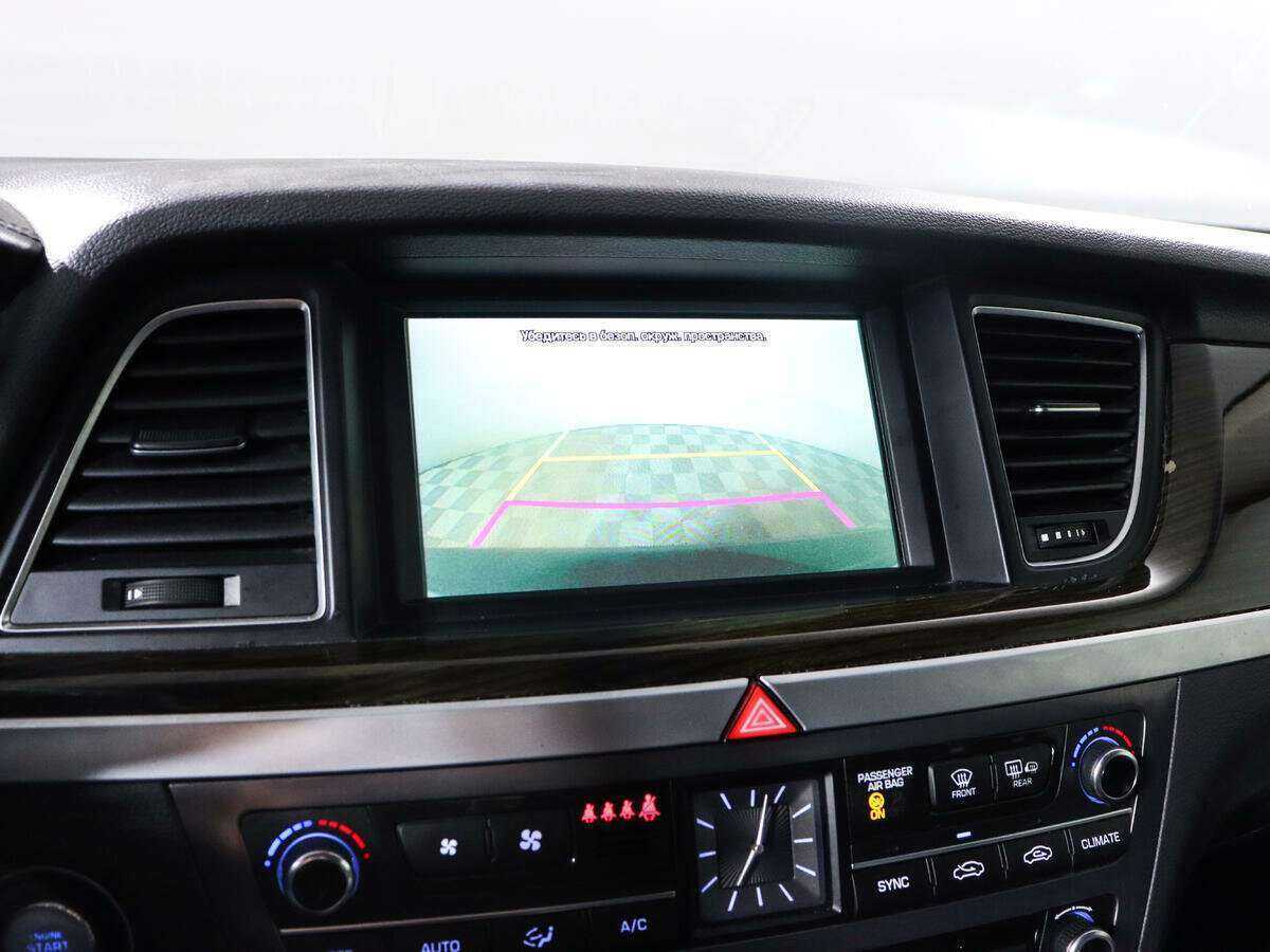 Купить Hyundai Genesis, 2014, 223 227 км, фото №17