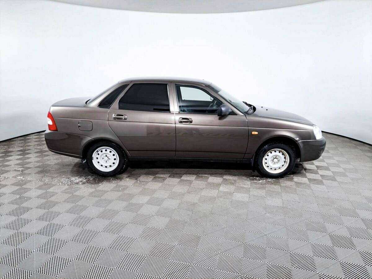 Купить Lada (ВАЗ) Priora, 2017, 145 530 км, фото №4