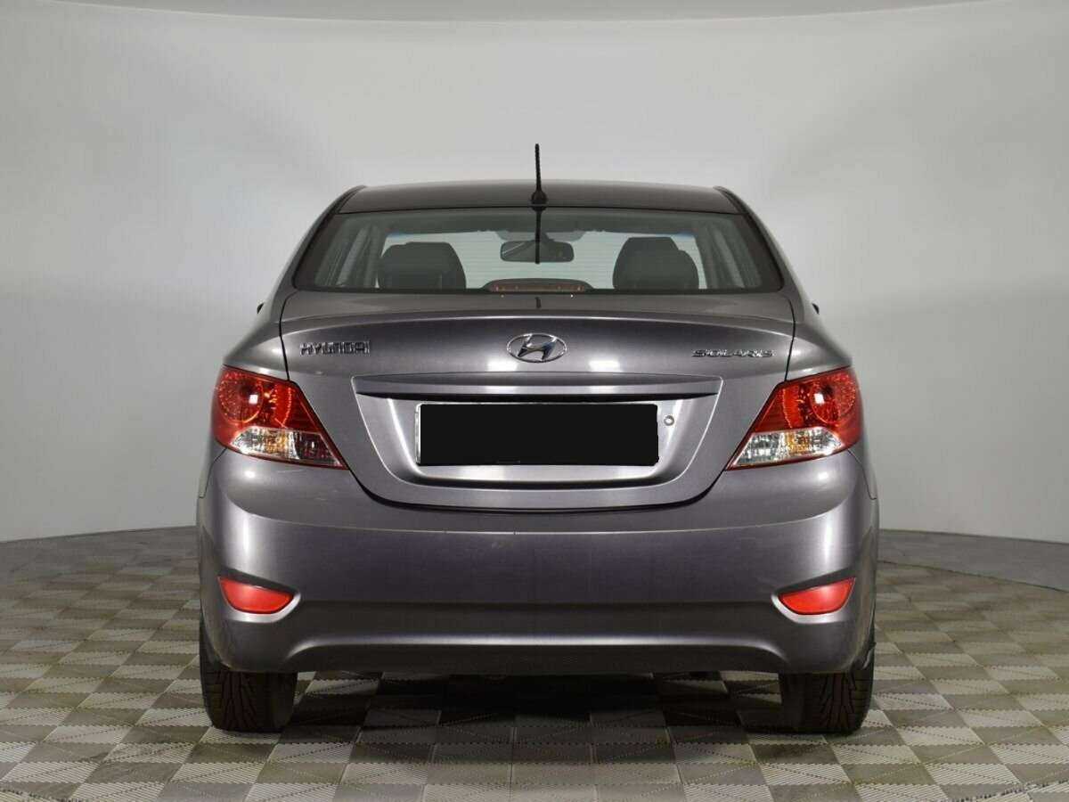 Купить Hyundai Solaris, 2013, 253 888 км, фото №4