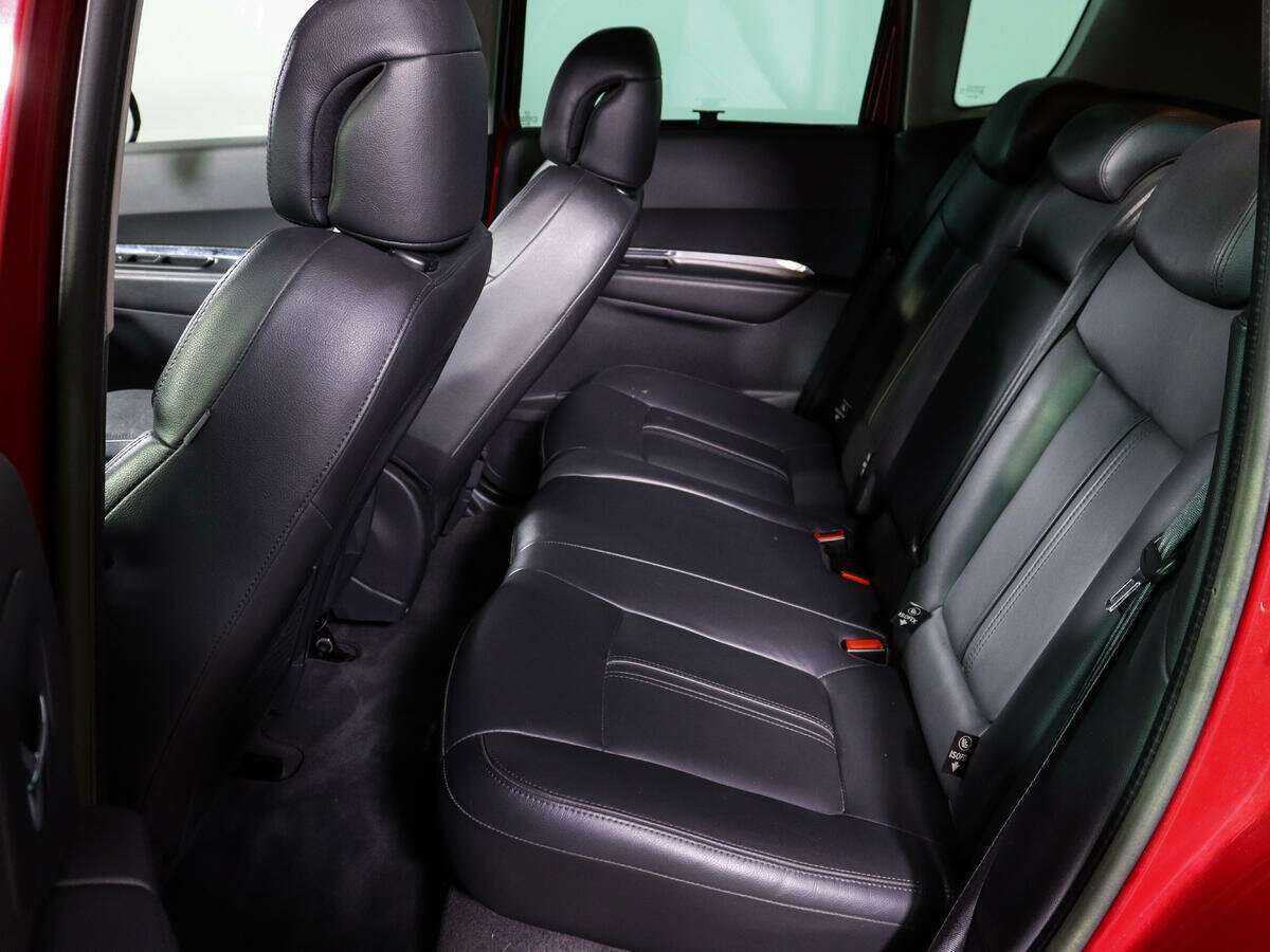 Купить Peugeot 3008, 2012, 102 927 км, фото №8