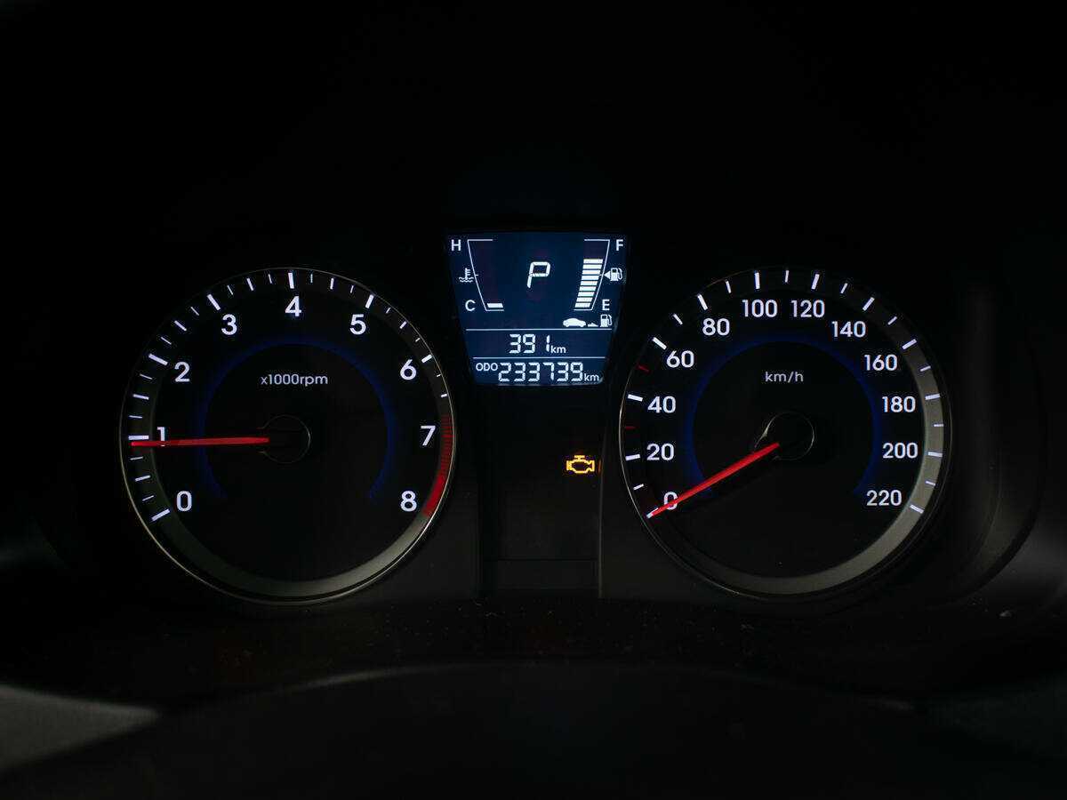 Купить Hyundai Solaris, 2013, 233 735 км, фото №11