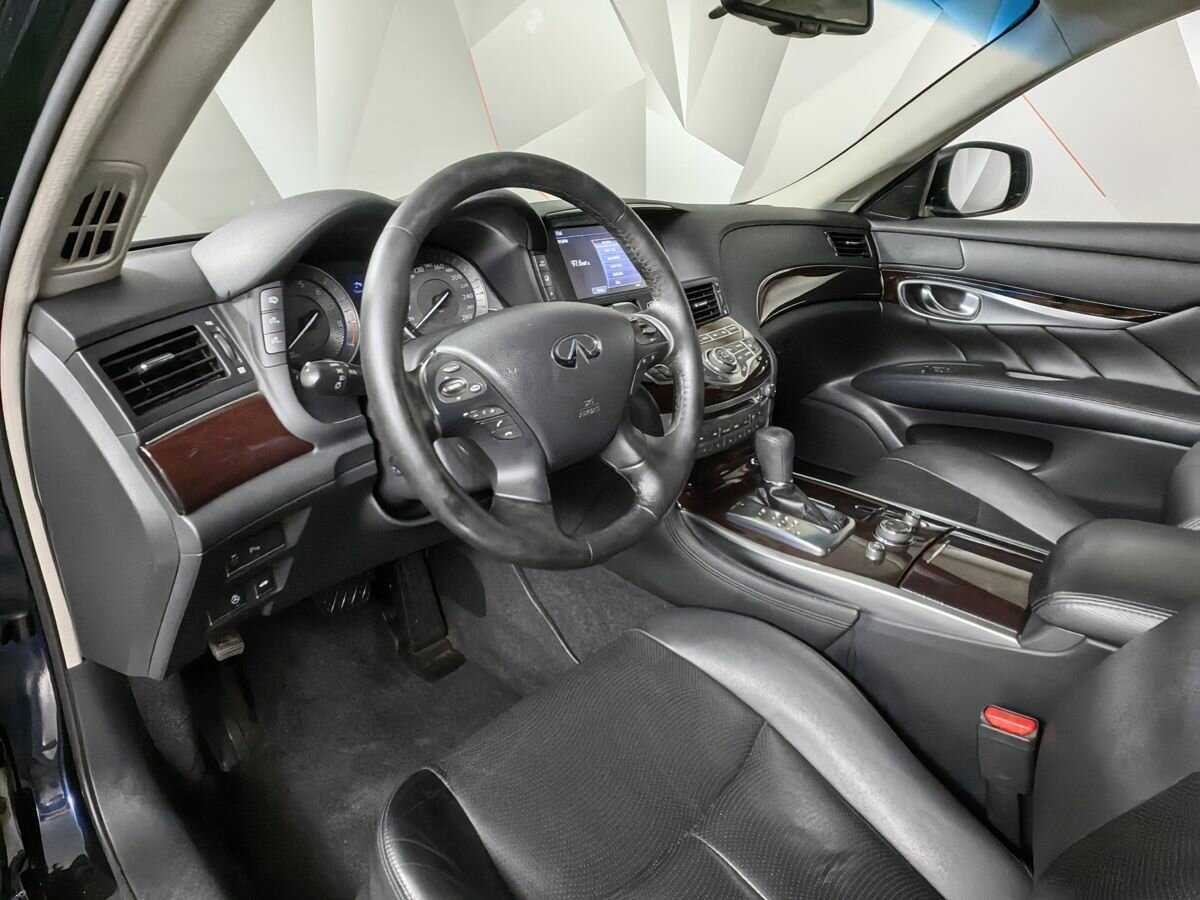 Купить Infiniti Q70, 2016, 124 127 км, фото №14