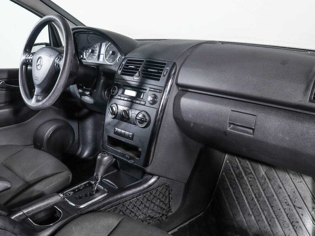 Купить Mercedes-Benz A-Класс 180, 2012, 175 594 км, фото №8