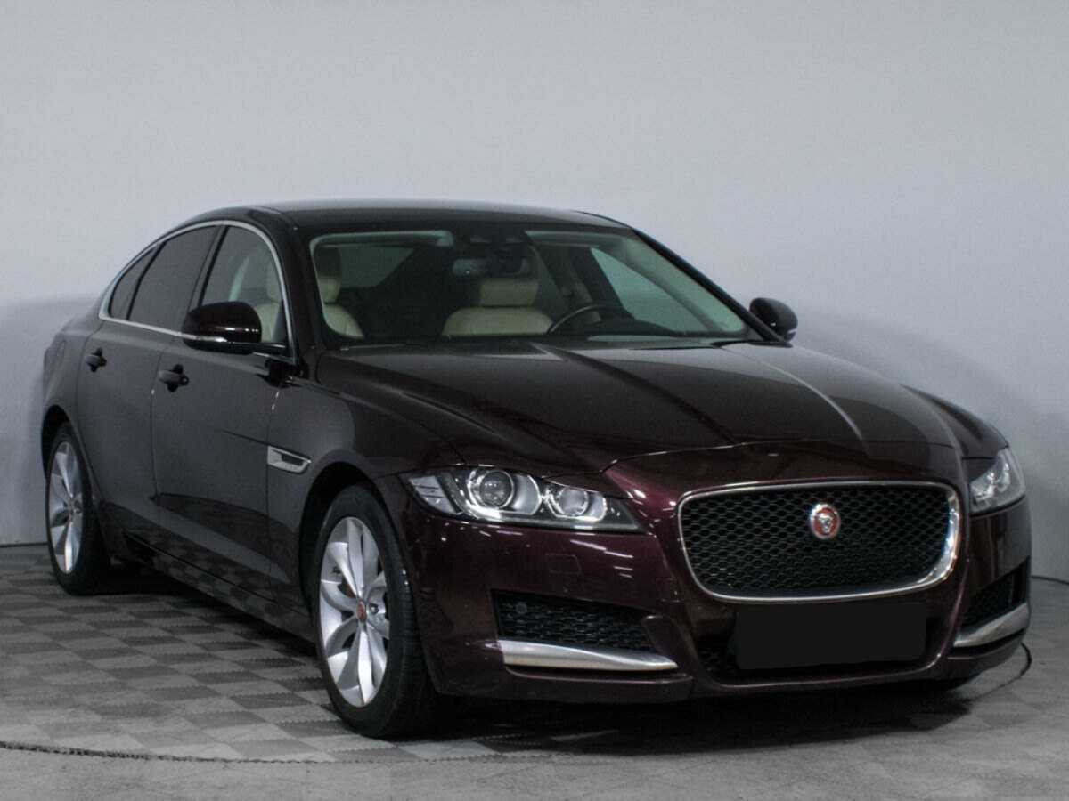 Jaguar XF