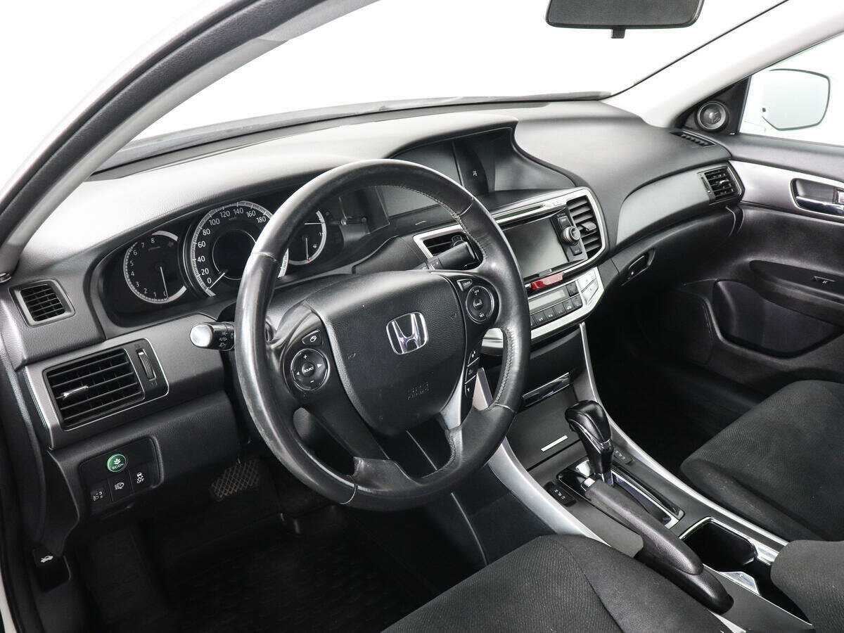 Купить Honda Accord, 2013, 150 762 км, фото №6