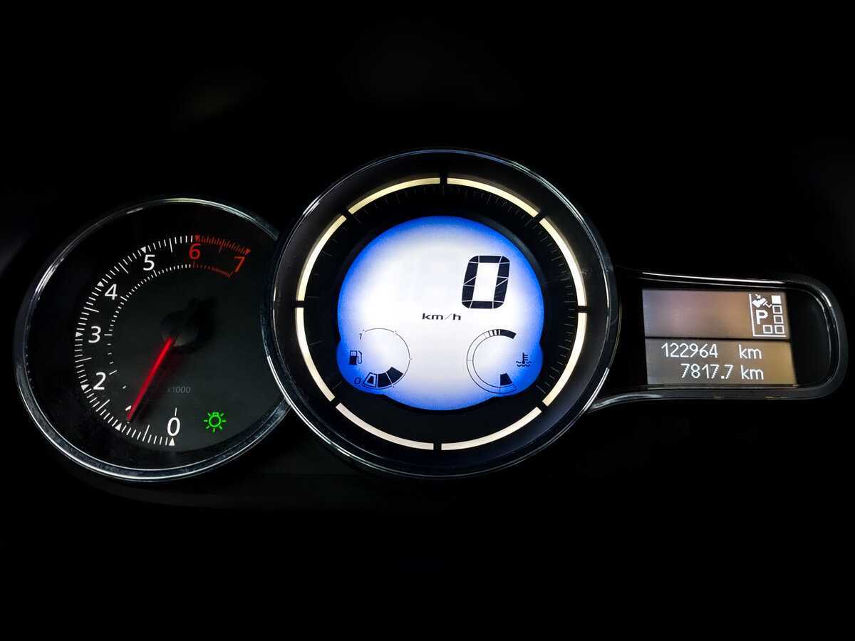 Купить Renault Fluence, 2013, 122 956 км, фото №13