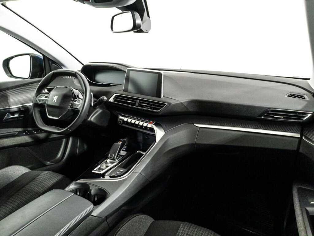 Купить Peugeot 3008, 2021, 30 489 км, фото №9