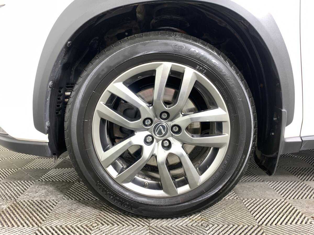 Купить Lexus NX 200, 2017, 159 031 км, фото №9