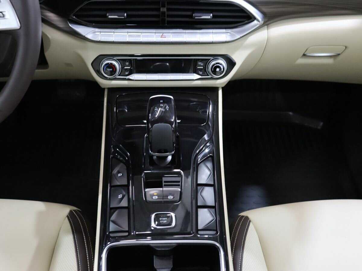 Купить FAW Bestune T77, 2023, 29 991 км, фото №19