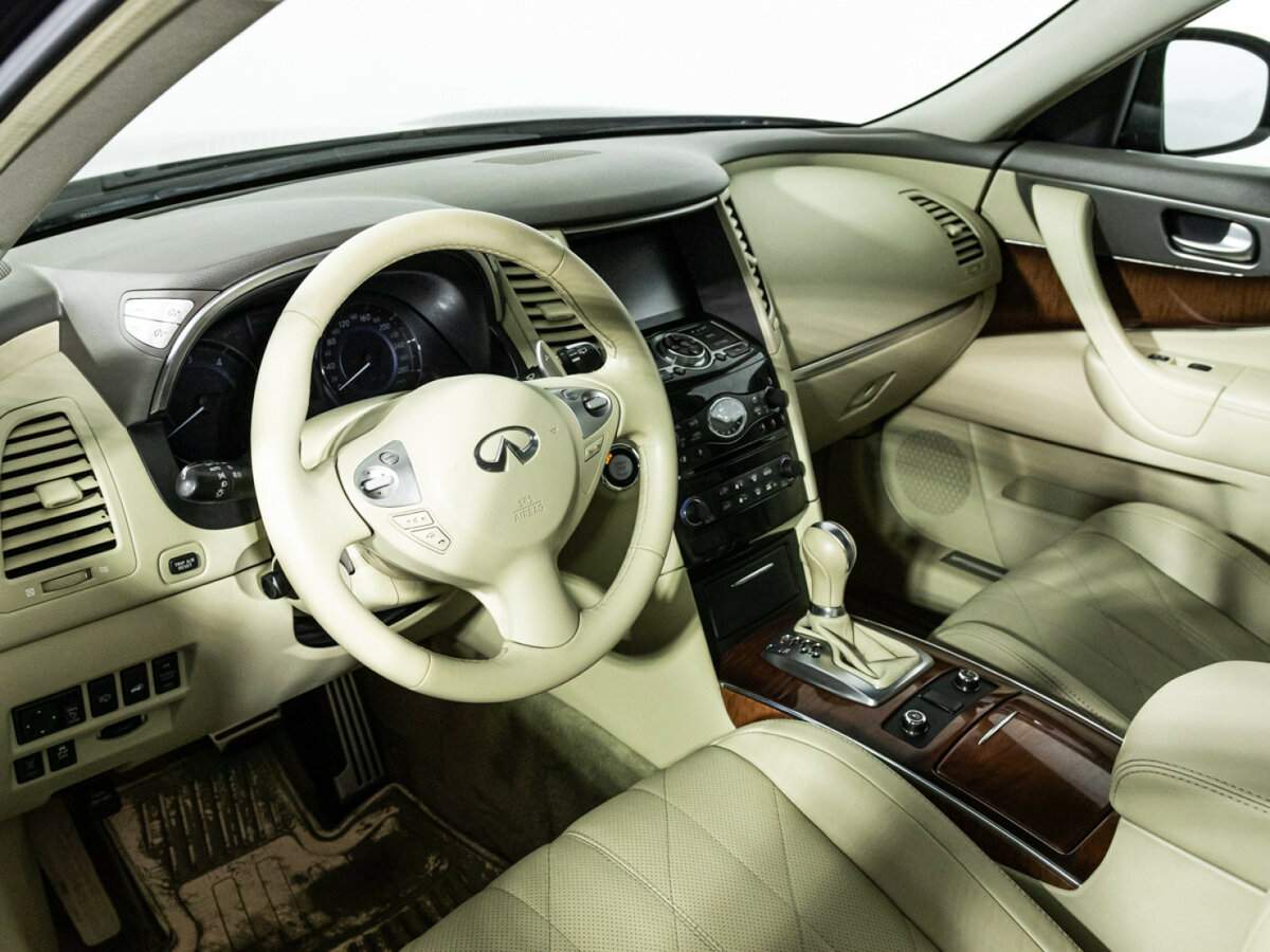 Купить Infiniti FX30d, 2012, 112 179 км, фото №11
