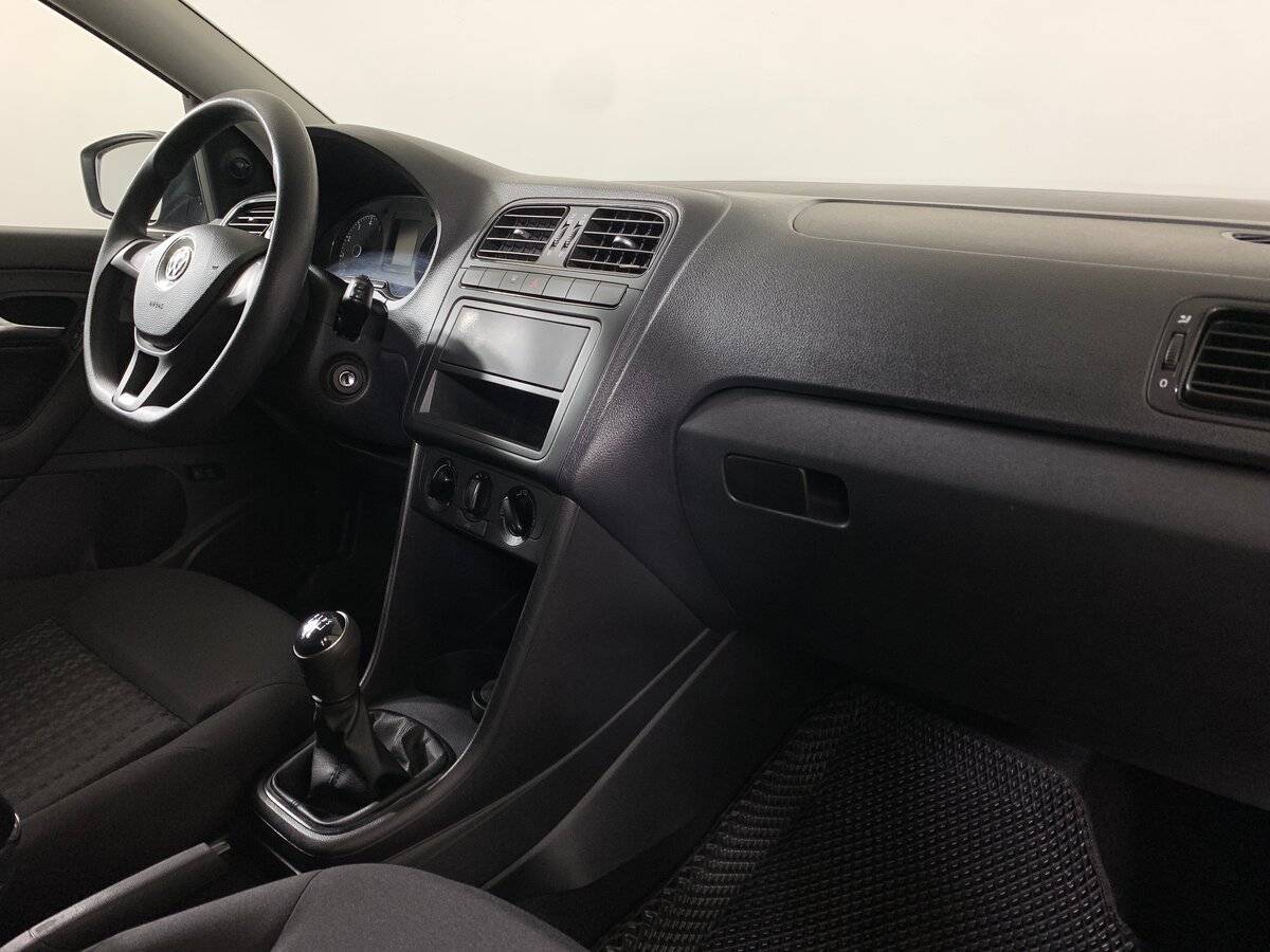 Купить Volkswagen Polo, 2018, 86 523 км, фото №13