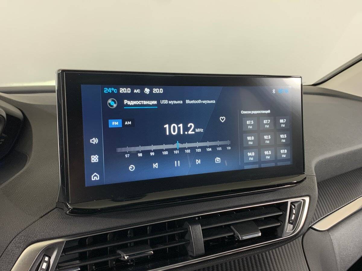 Купить Peugeot 4008, 2023, 1 355 км, фото №15