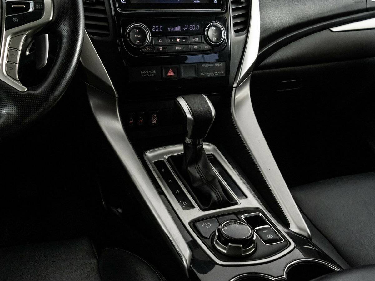 Купить Mitsubishi Pajero Sport, 2018, 170 699 км, фото №14