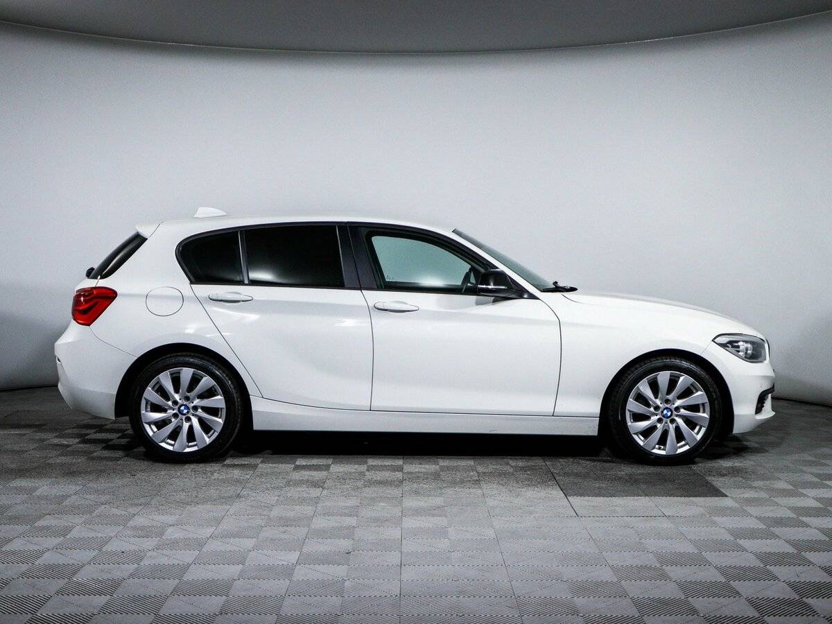 Купить BMW 1 серии 118i, 2017, 81 140 км, фото №4