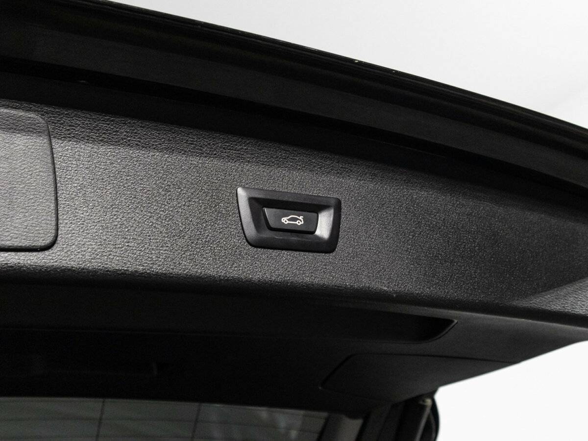 Купить BMW X1 18d xDrive, 2021, 121 425 км, фото №16