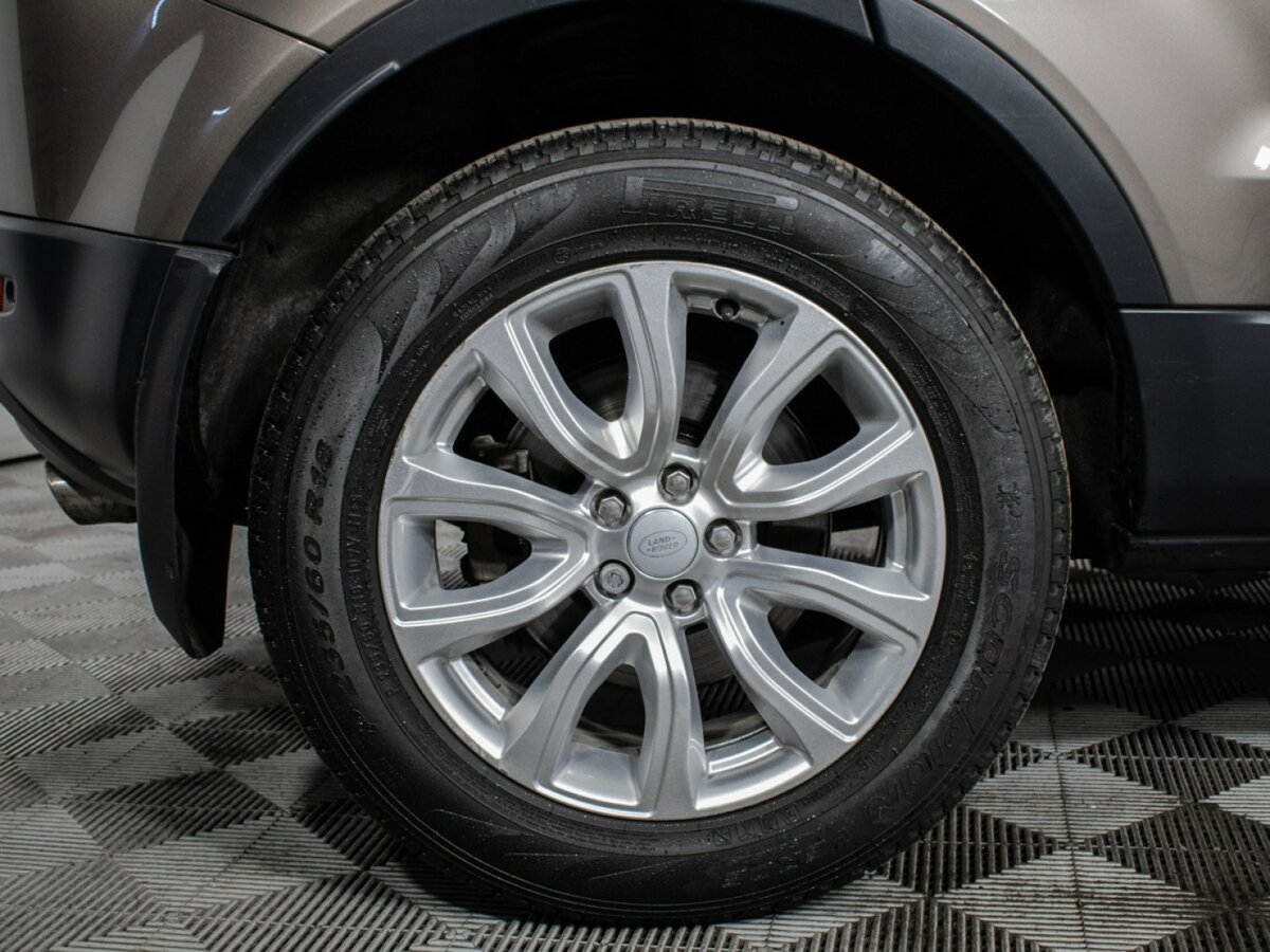 Купить Land Rover Range Rover Evoque I Рестайлинг, 2017, 109 432 км, фото №16