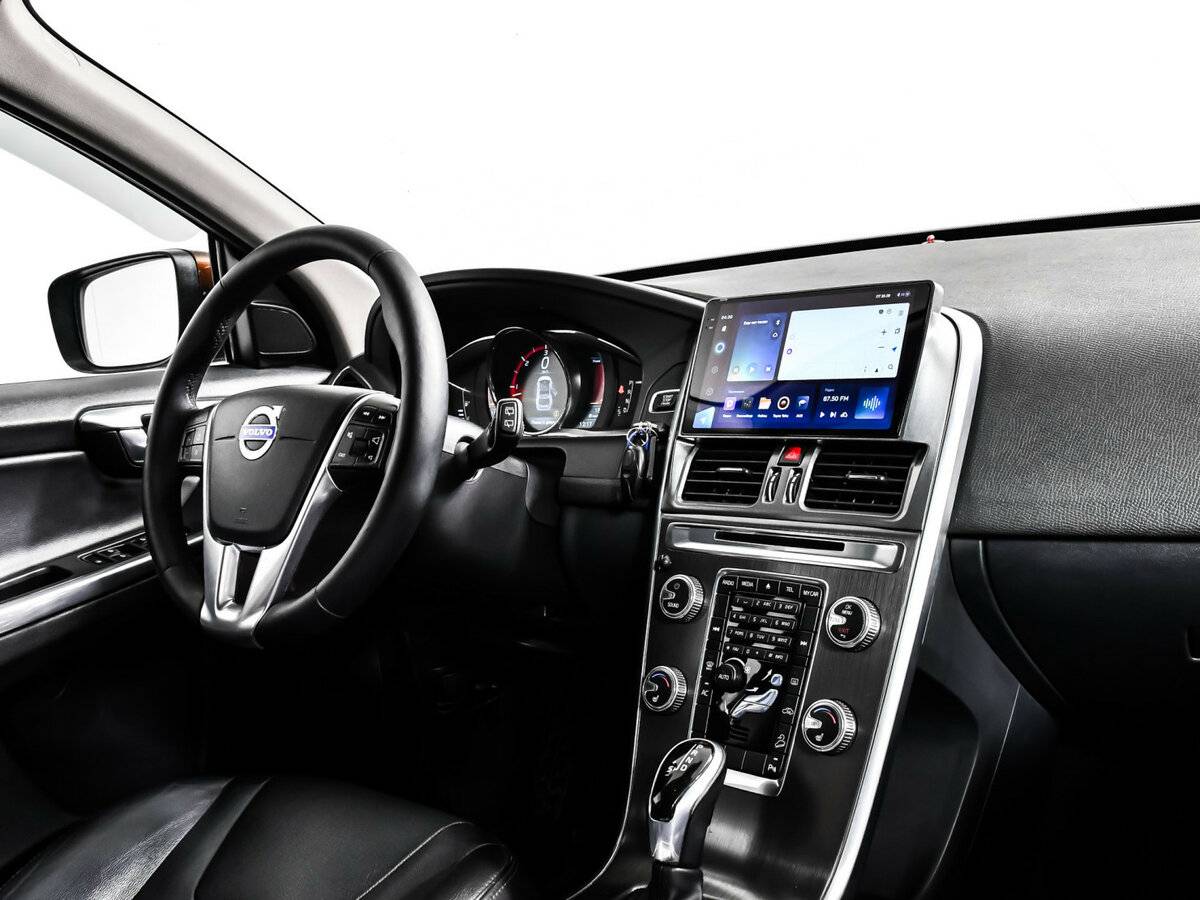 Купить Volvo XC60 I Рестайлинг, 2015, 240 000 км, фото №9