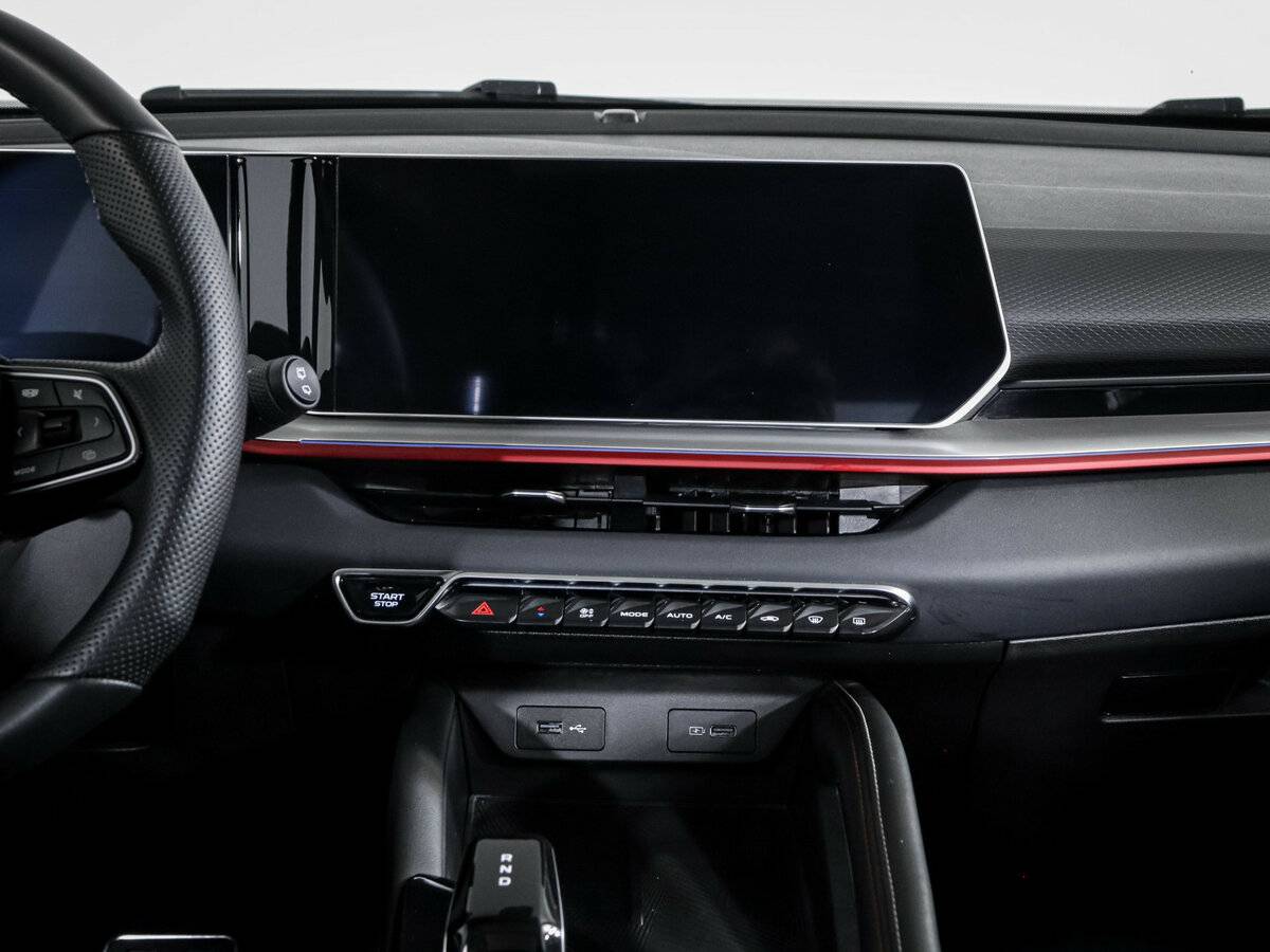 Купить Geely Coolray I Рестайлинг, 2024, 12 186 км, фото №10