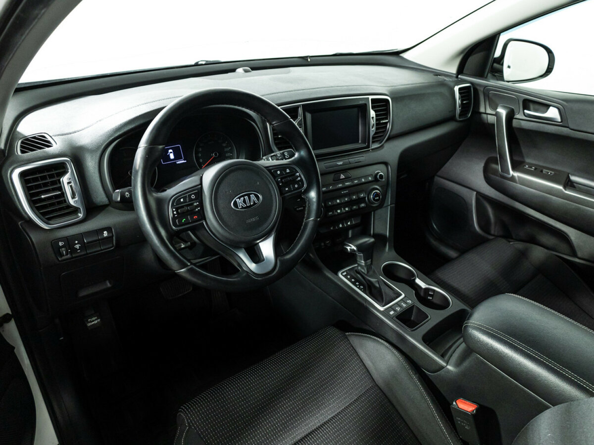 Купить Kia Sportage III Рестайлинг, 2016, 143 724 км, фото №9