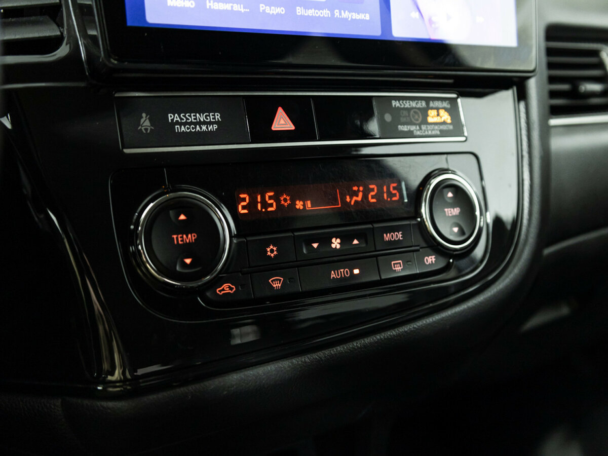 Купить Mitsubishi Outlander III Рестайлинг 3, 2019, 126 051 км, фото №17