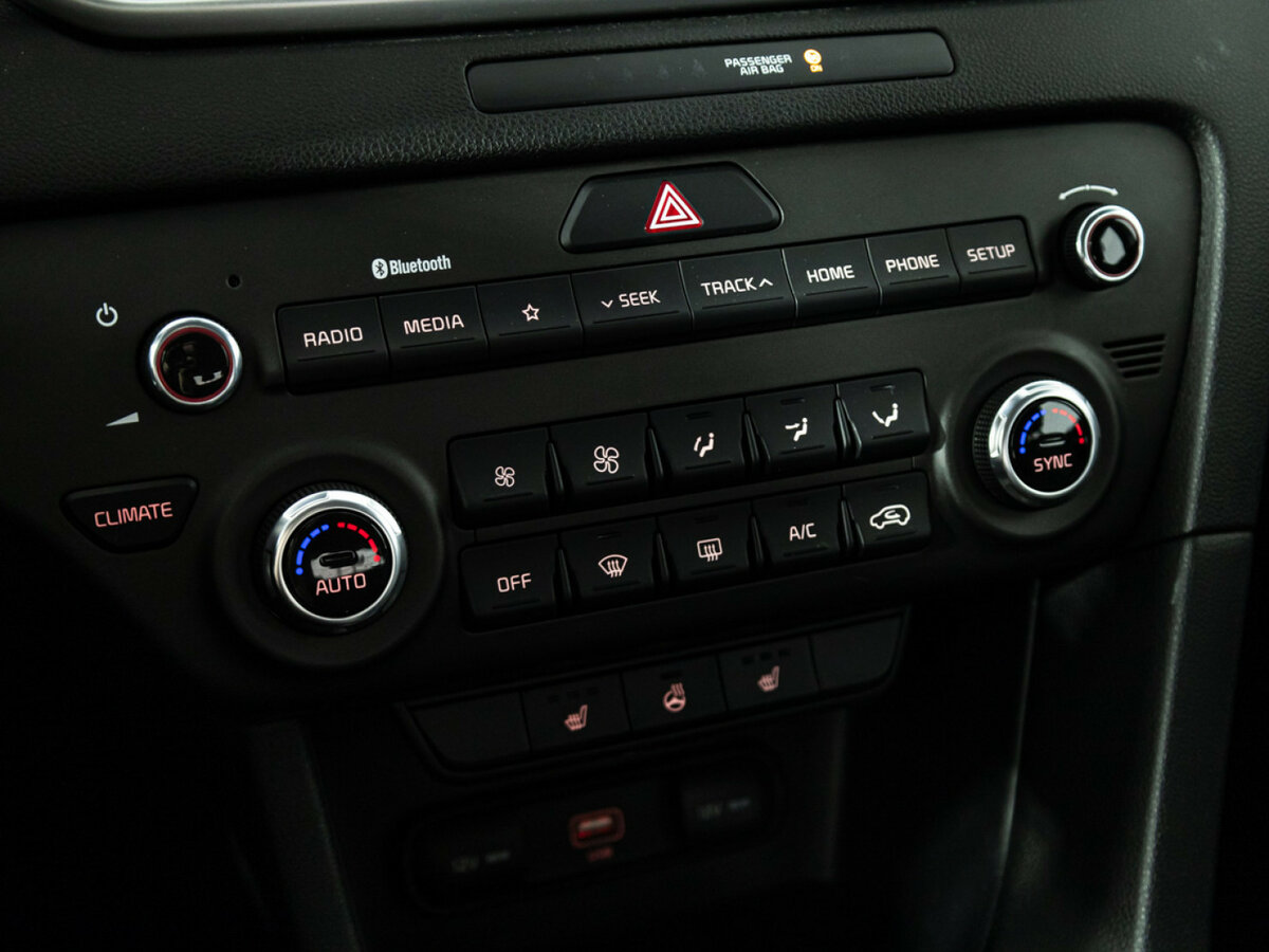 Купить Kia Sportage IV Рестайлинг, 2019, 107 654 км, фото №16